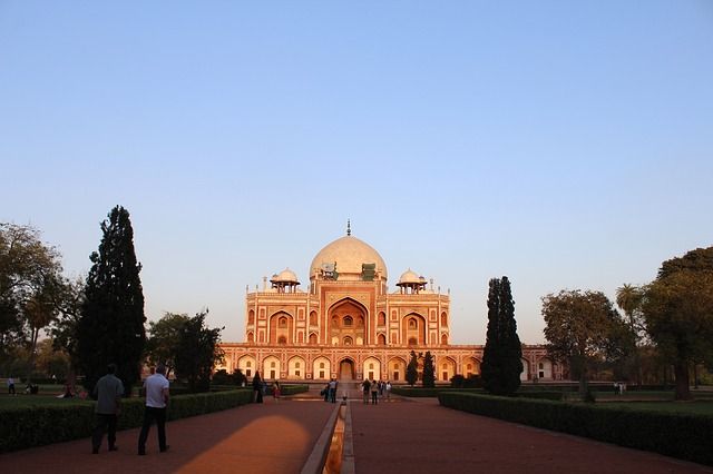 हुमायूँ का मकबरा दिल्ली में घूमने की जगह